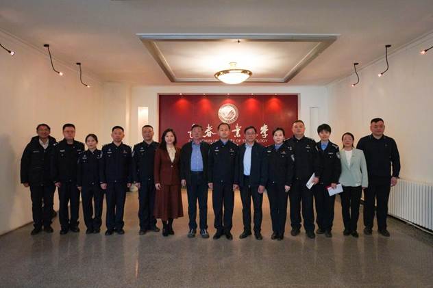 063f1800a3b42ace720424e42c817dc